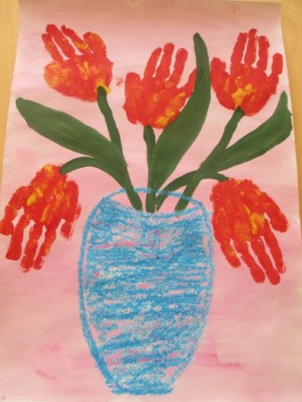 Рисование ладошками цветы