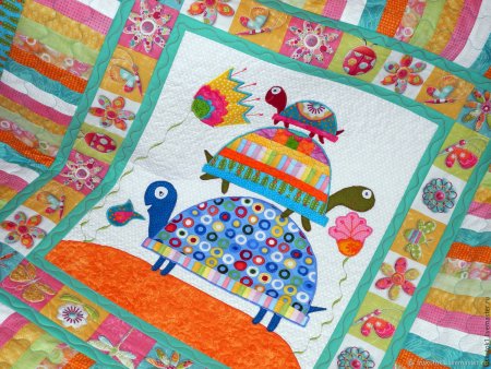 Лоскутное одеяло с аппликацией