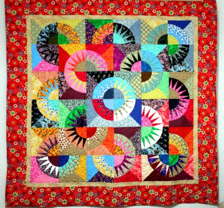 Рисование геометрического орнамента в квадрате