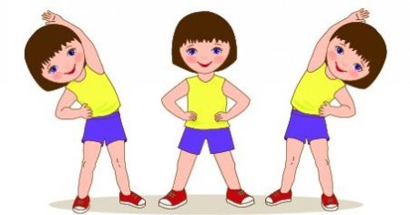 Дети делают зарядку