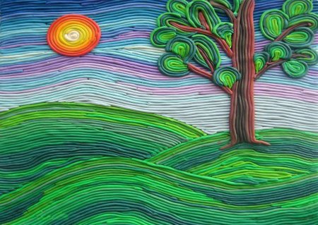 Картины из жгутиков пластилина на картоне