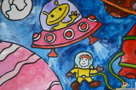Детские рисунки ко Дню космонавтики