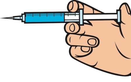 Рука со шприцом векьро