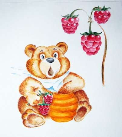 Медвежонок с ягодами