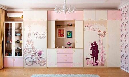 Шкаф в спальню для девочки подростка