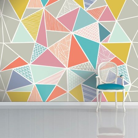 Покраска стены геометрическими фигурами