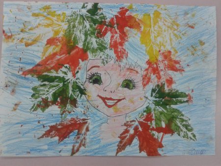 Рисование отпечатками листьев