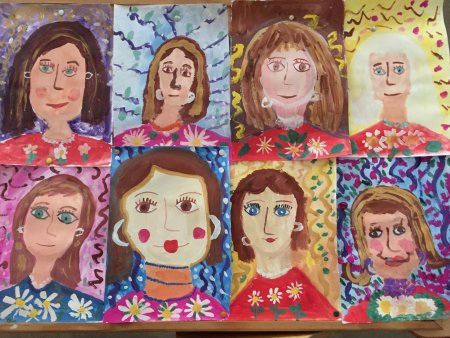 Детские рисунки мамы