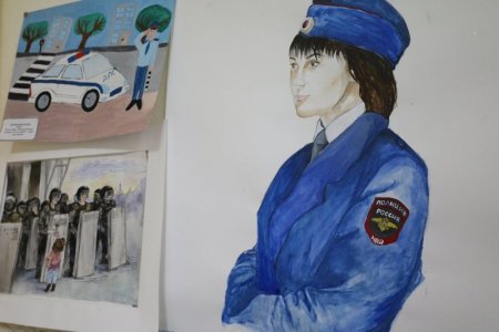 Профессия мамы полицейский