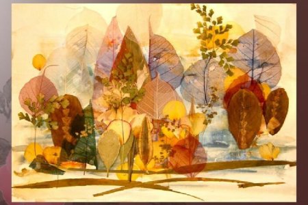 Композиция из сухих листьев