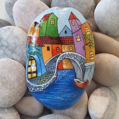 Расписные камни