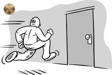 Человек выбегает из двери