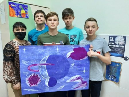 Детские рисунки о космосе и космонавтах