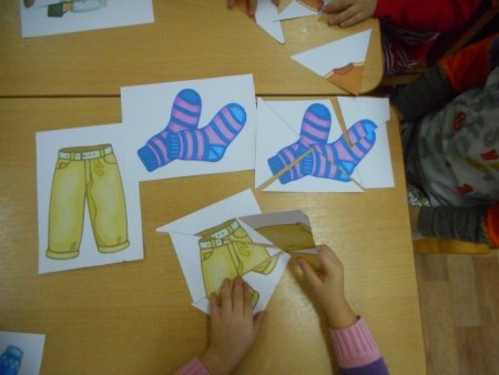 Рисование одежда старшая группа