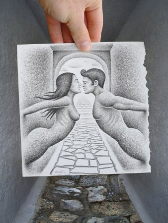 Дэн Хайне карандаш против камеры