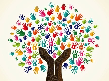 Дерево из ладошек