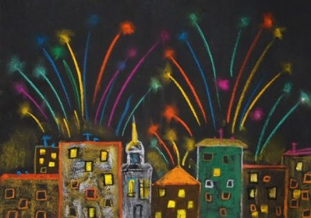 Праздничный салют над городом