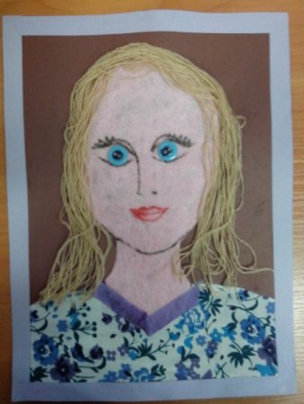 Аппликация из пластилина маме