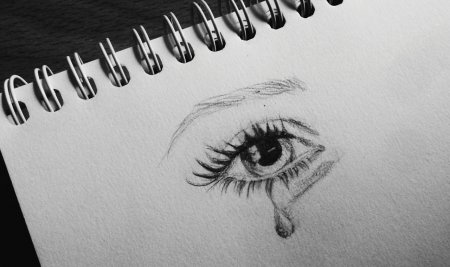 Рисунки для срисовки грустные