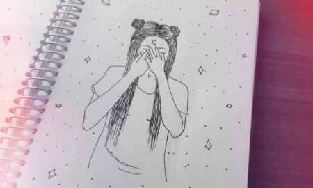 Красивые девочки в скетчбук