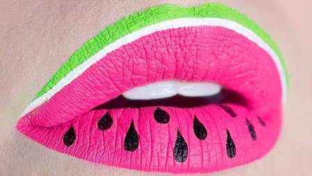 Макияж губ Арбуз