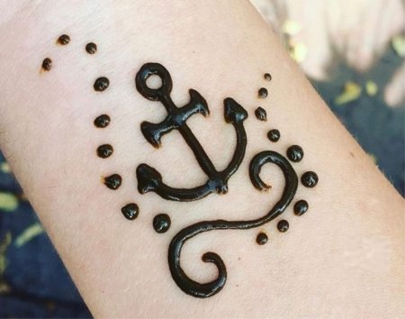 Татушки хной легкие