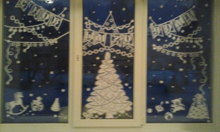 Снеговик на окно