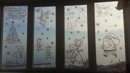 Рисунки на окнах зубной пастой