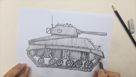 Танк в клеточку