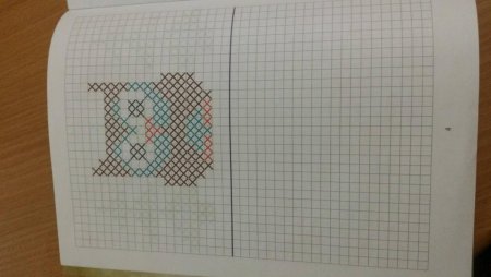 Узоры по клеточкам в тетради