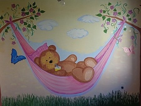 Роспись стен в детском саду спальня