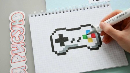 Рисование по клеточкам в маленьком блокноте
