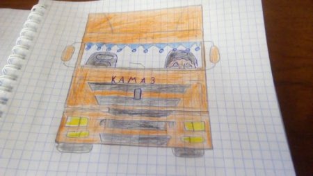 КАМАЗ по клеточкам