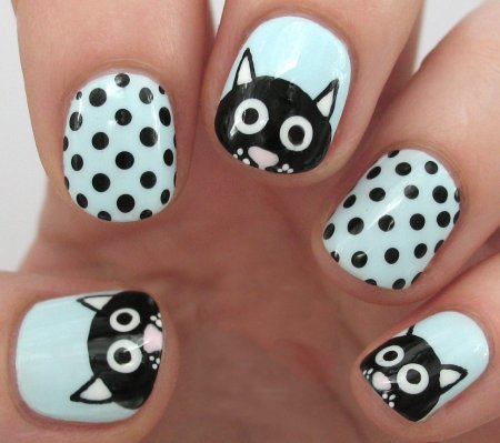 Панда на ногтях