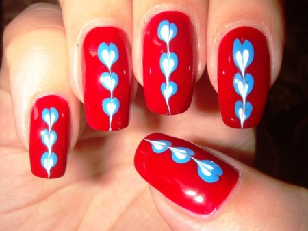 Простой рисунок на ногти сама