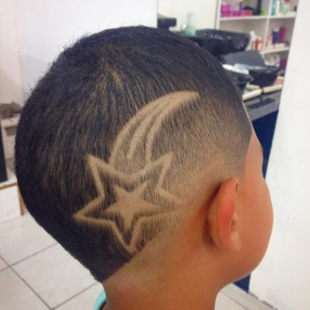 Выстриг для мальчика звезда