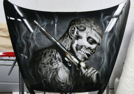 Рисунки аэрографом на бумаге