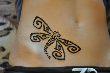 Узоры хной на теле легкие
