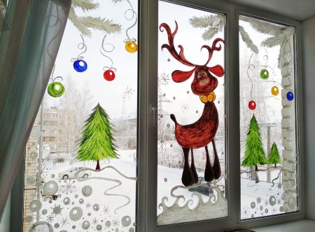 Новогодние рисунки на окнах