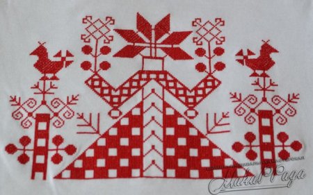 Русский орнамент на полотенце