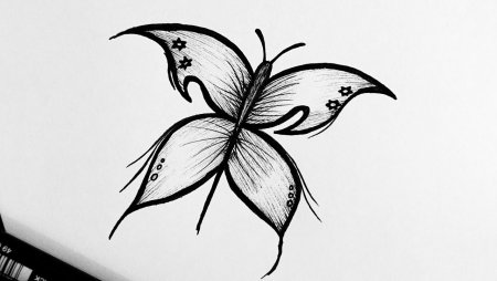 Бабочка черной гелевой ручкой