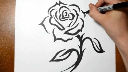 Рисунки чёрным фломастером