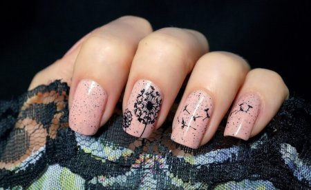 Ногти со стемпингом