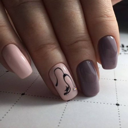 Маникюр с рисунком