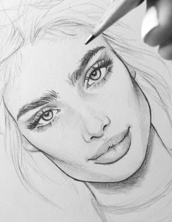 Девушка с каре рисунок карандашом
