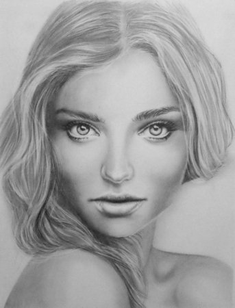 Женский портрет карандашом