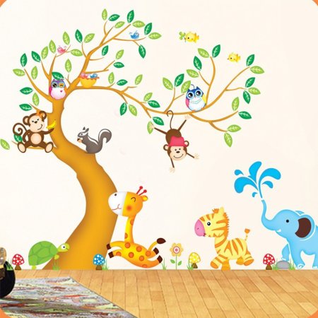 Декор на стену в комнату девочки