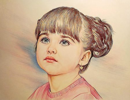 Портрет девушки цветными карандашами