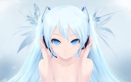 Мику Хатсуне в наушниках