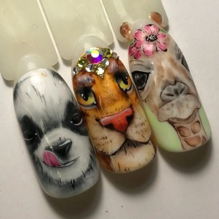 Маникюр со зверюшками